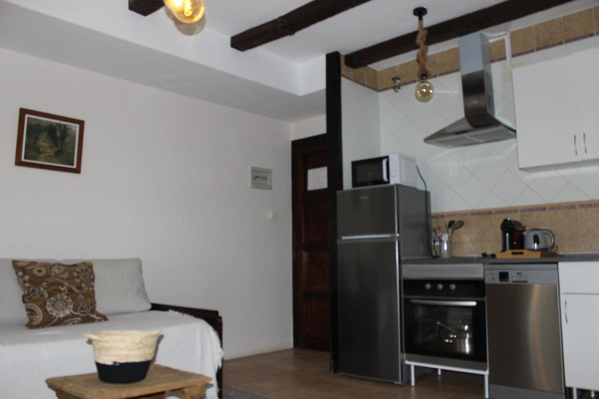 Apartamentos De Astroturismo La Canada Torrejón el Rubio Eksteriør bilde