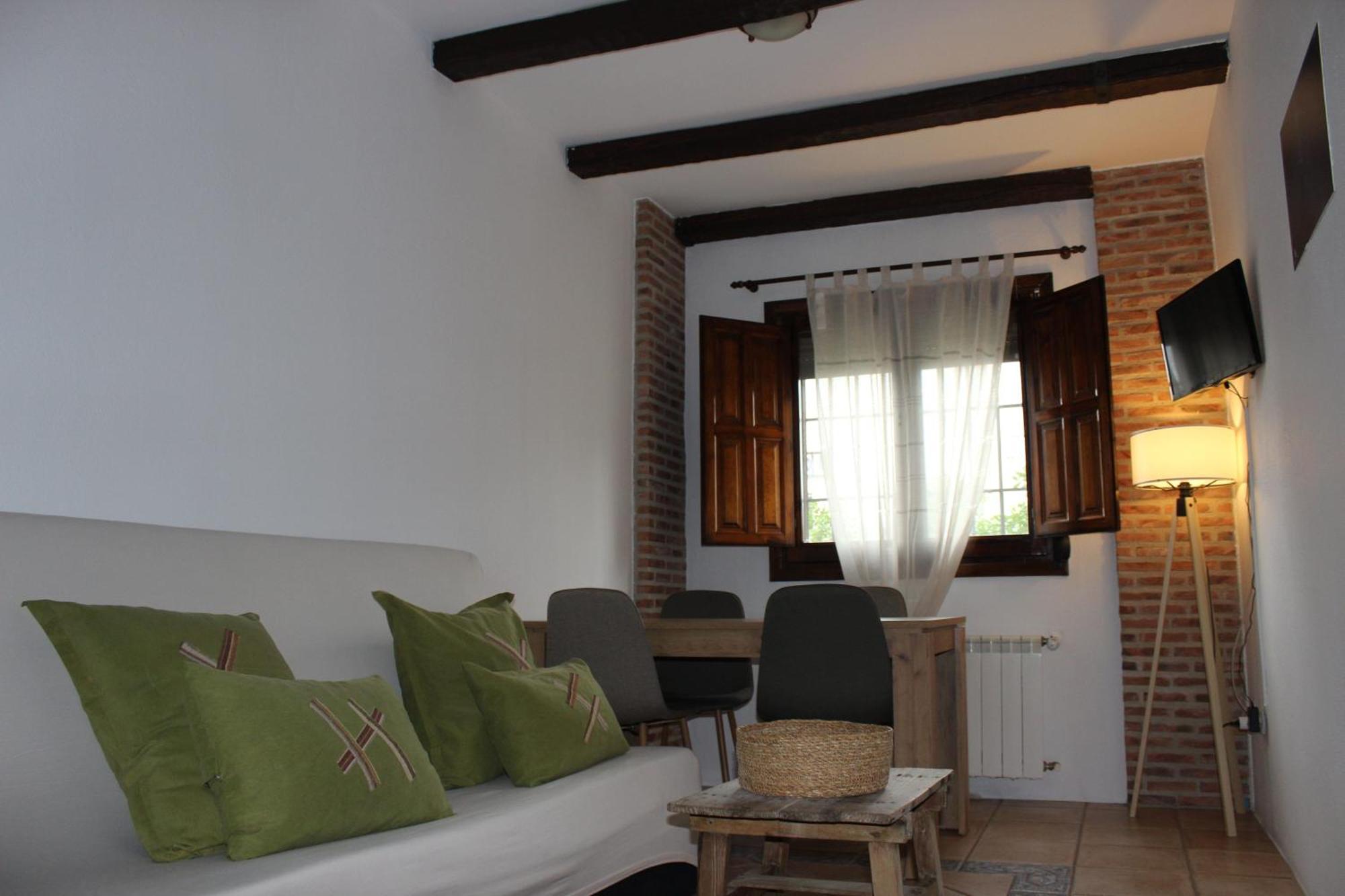 Apartamentos De Astroturismo La Canada Torrejón el Rubio Eksteriør bilde